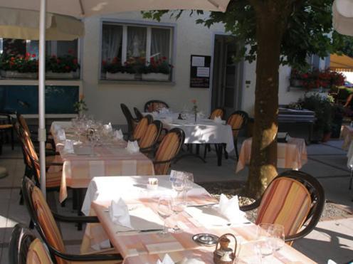 Hotel Restaurant Moleson Flamatt Екстериор снимка